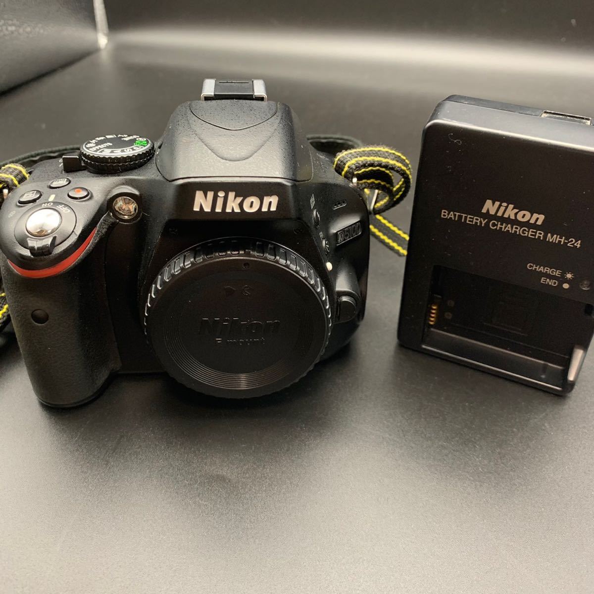 Nikon D5100 本体のみ　箱付き_画像1