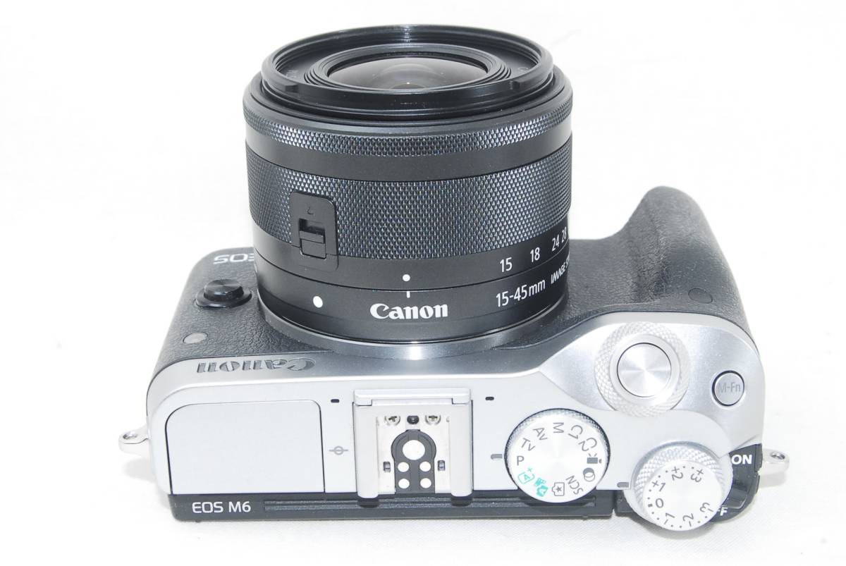 ★良品★Canon キャノン EOS M6 EF-M 15-45 IS STM レンズキット シルバー 人気のミラーレスカメラ♪