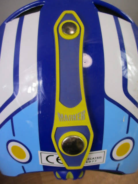 ◆MARKER TRACER ヘルメット◆未使用 マーカー ASTMF2040 青/白 50/56㎝ ジュニア子供スキースノーボードスノボ 防具頭部保護♪HDE200601_画像7