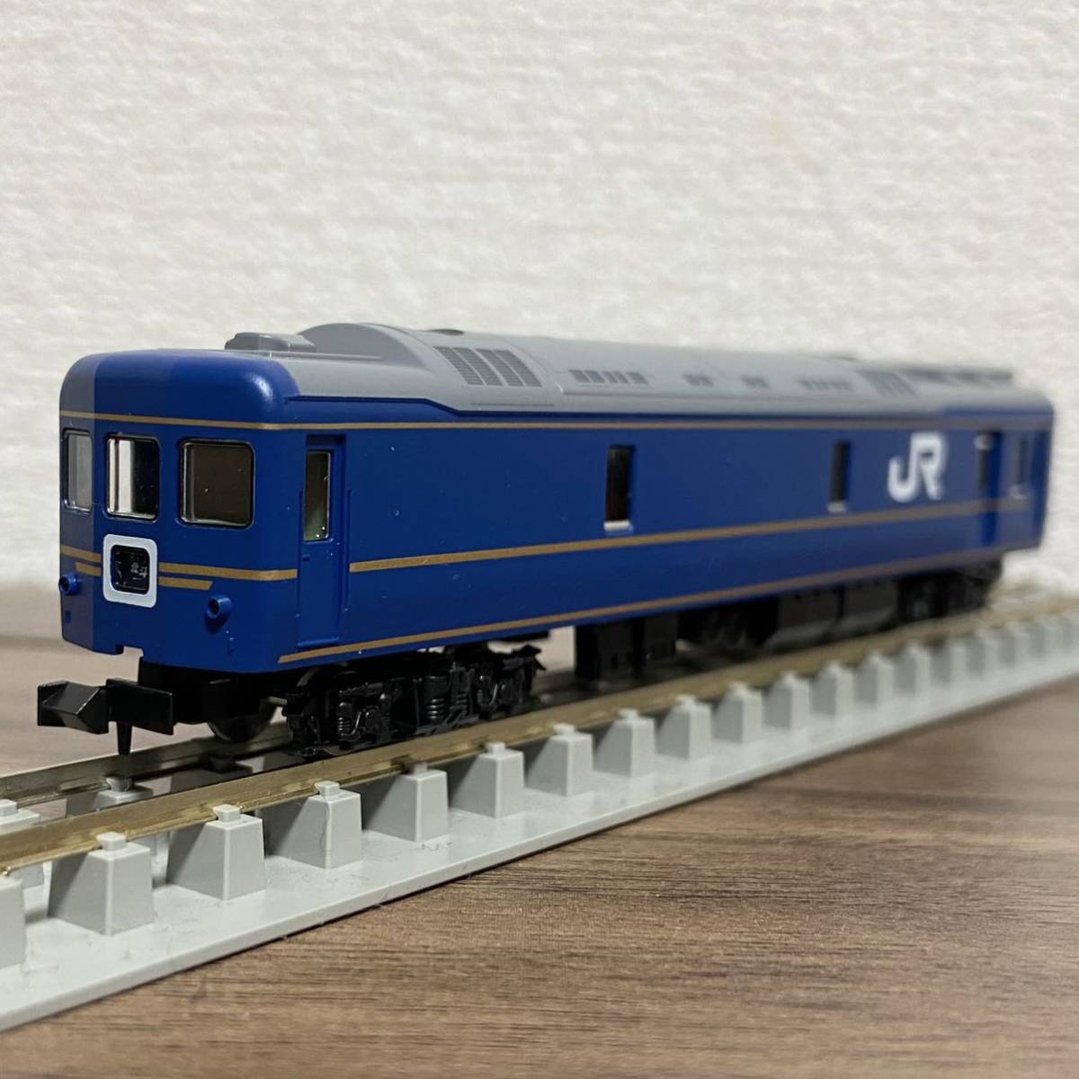 TOMIX 92397 JR 24系25形特急寝台客車(北斗星・混成編成)基本セット