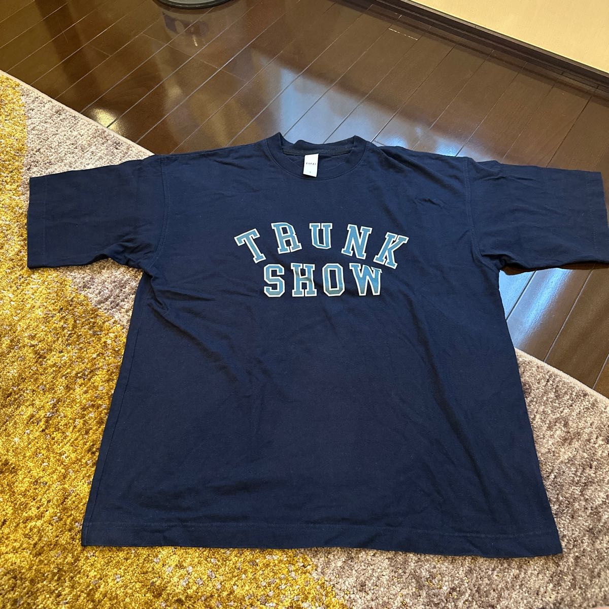 ESFAI trunk show tshirt navy 半袖 Lサイズ　韓国製 logo tシャツ　