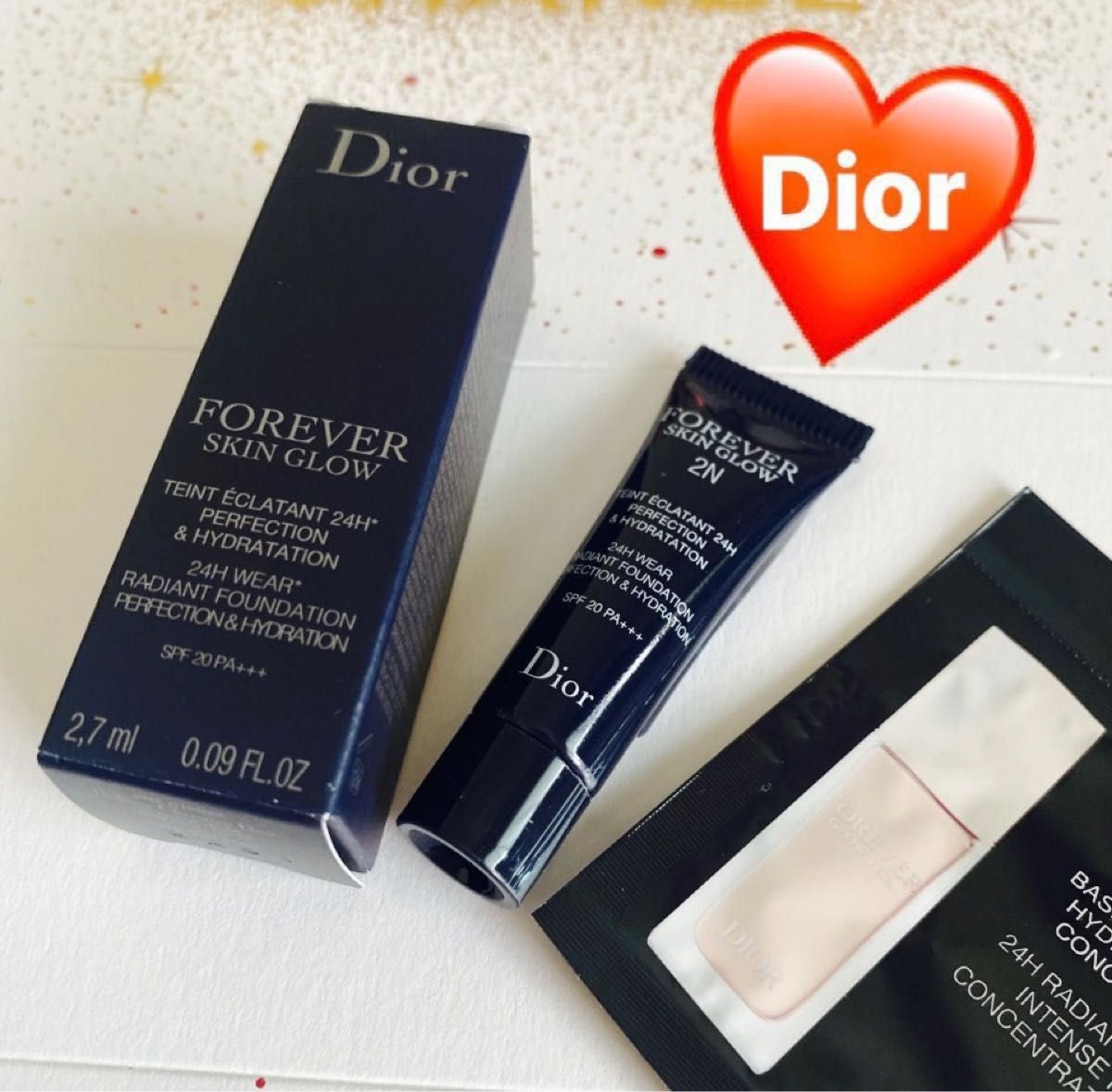ディオールスキンフォーエヴァーフルイド グロウ 最新 ファンデーション サンプル 7ml 新品未使用 箱有り 下地付き|PayPayフリマ Dior*フォーエバースキンフルイドグロウサンプル2.7ml