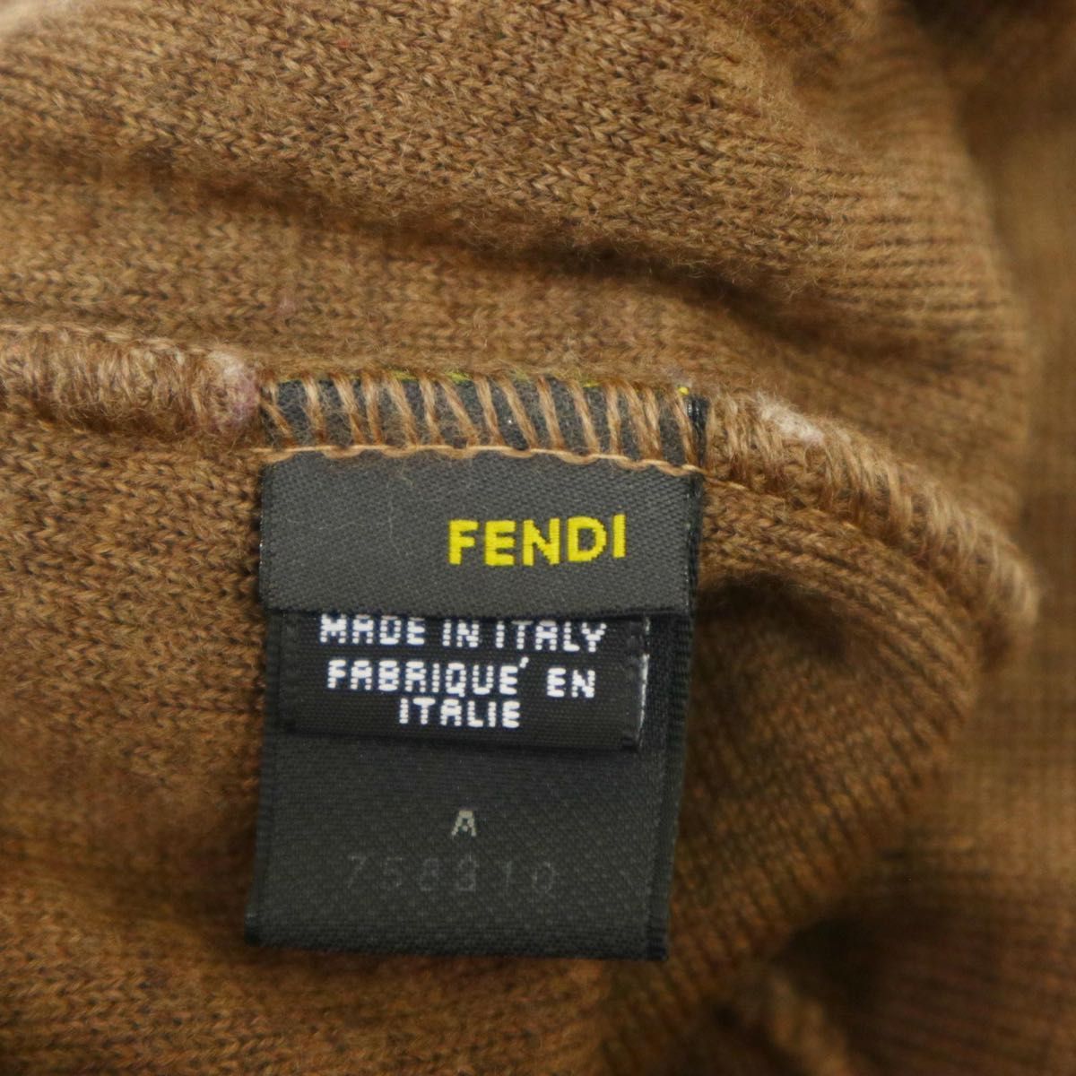 美品】FENDI フェンディ【帽子 ニット帽 キャップ】ベージュ ウール