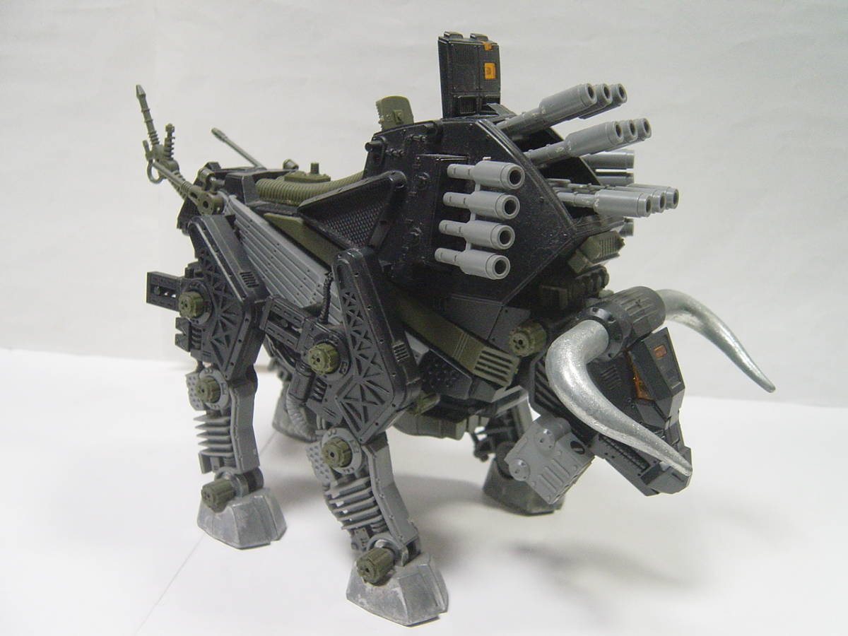 ◇トミー 旧ゾイド RBOZ-006 ディバイソン (バッファロー型) 1/72 組立