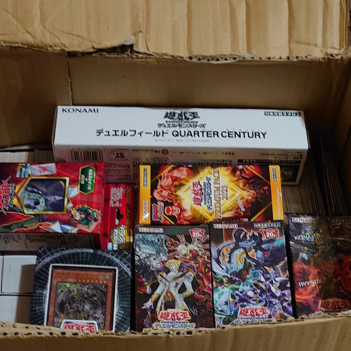 遊戯王大量日版ノーマル＆レア3000枚以上未開封BOX等大量-