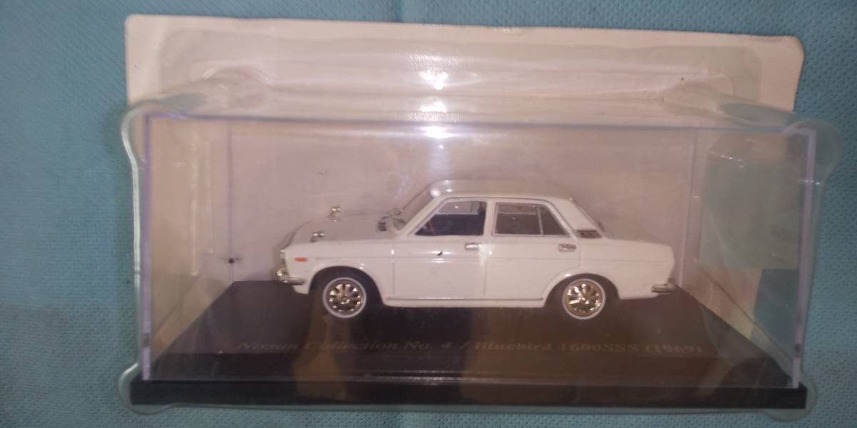 ミニカー：日産 コレクション 1/43 ブルーバード 1600 SSS 1969 ニッサン ダットサン 2305/オクパナ_画像1