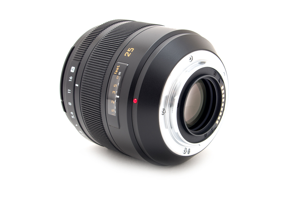 Panasonic LEICA D SUMMILUX 25mm F1.4 ASPH. L-X025 | transparencia