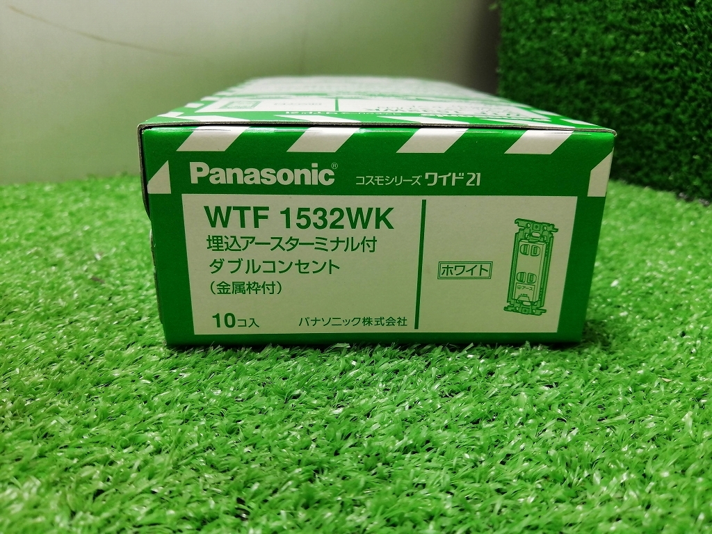 未使用 Panasonic パナソニック コスモシリーズワイド21 埋込アースターミナル付 ダブルコンセント 金属枠付 ホワイト 計100個  WTF1532WK