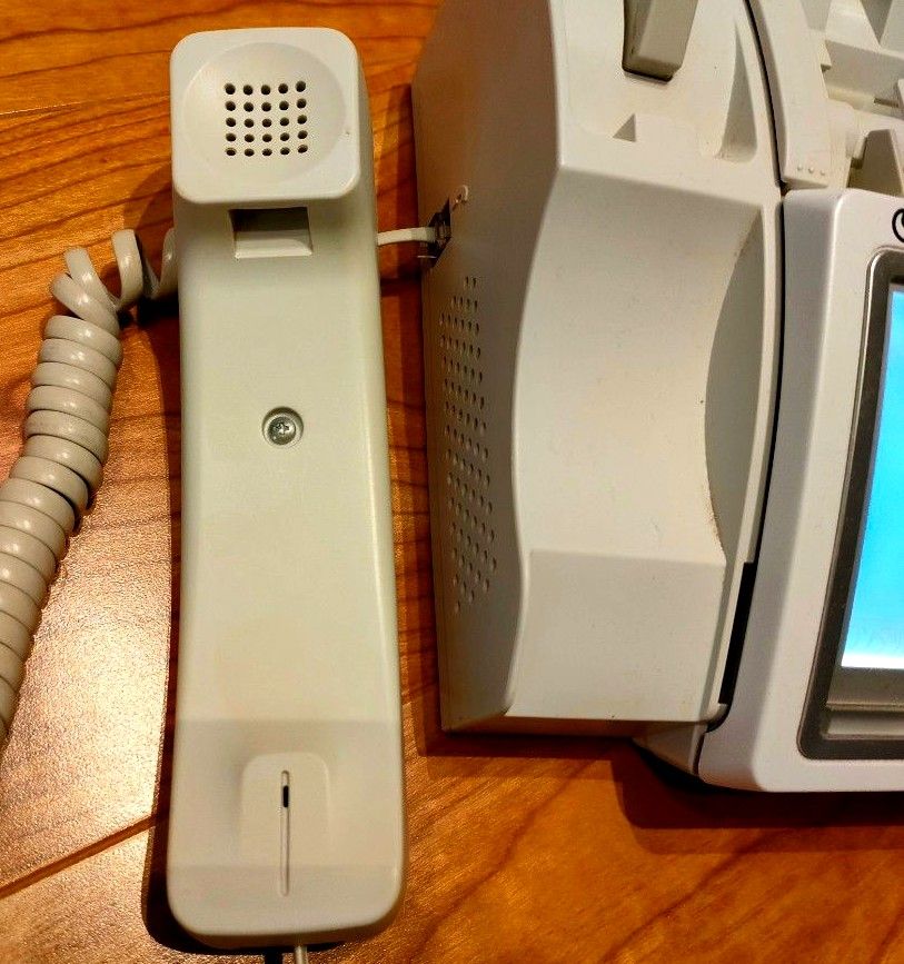 美品 NTT FAX でんえもんP267SD 子機一台付 取説あり 大きな文字 美品 NTT FAX でんえもんP267SD 子機一台付 取説あり 大きな文字