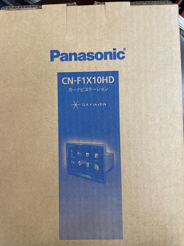 パナソニック CN-F1X10HD 10インチフローティングナビ 新品
