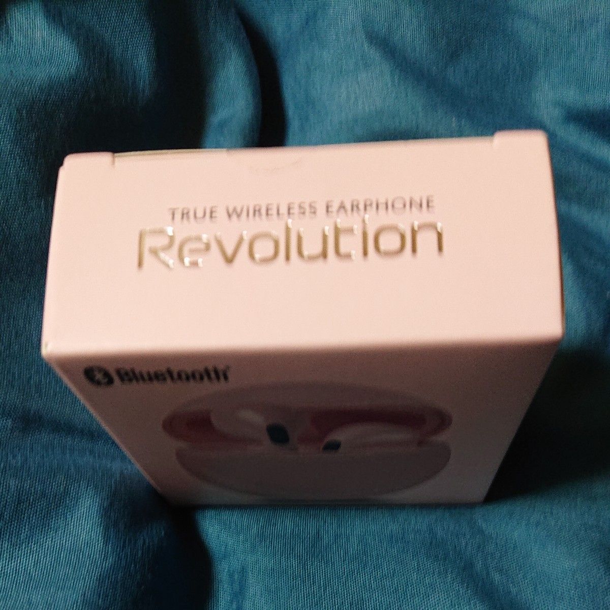 【新品未使用未開封】Revolutionワイヤレスイヤホン Bluetooth Ver.5.3