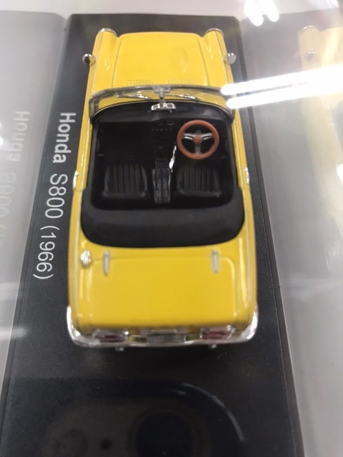#MC138ミニカー【アシェット 1/43 国産名車コレクション ホンダ S800 1966 黄色 / ミニカー 旧車】の画像3