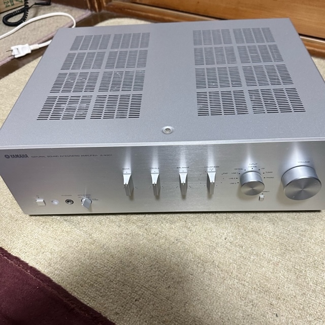 海外ブランド ヤマハ A-S301プリアンプとCD-S300 CDプレーヤーセット
