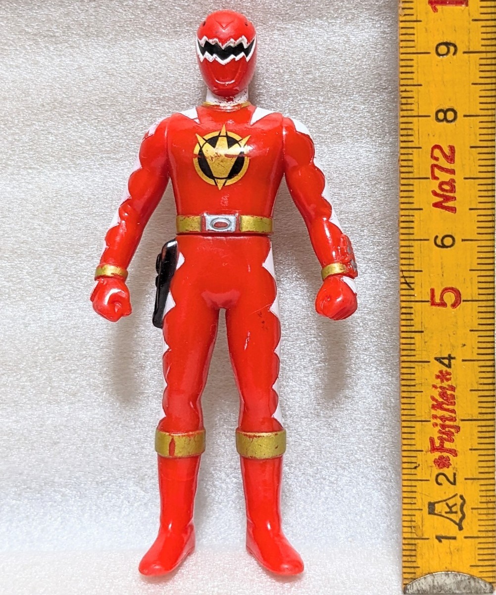  Squadron aba Ranger aba red soft vinyl doll including in a package possible ( sending 120~