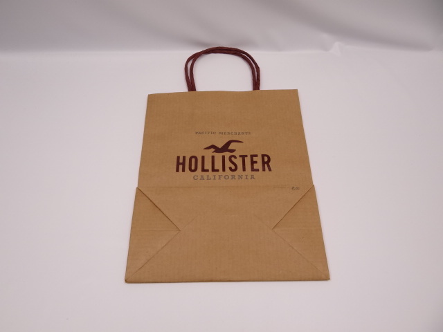 * Hollister shop sack paper bag B