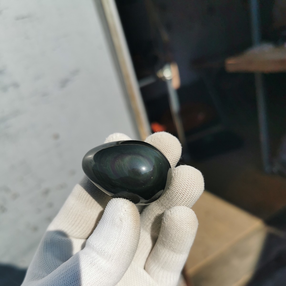 レインボーオブシディアン 卵 黒曜石 オブシディアン 鑑賞石 石 置物