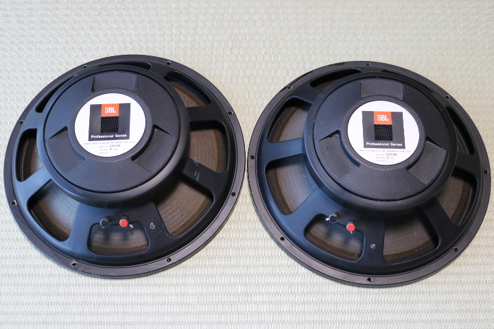 良品 JBL 希少2225H 38cm ウーファー 8Ω エッジ良好品 ペア