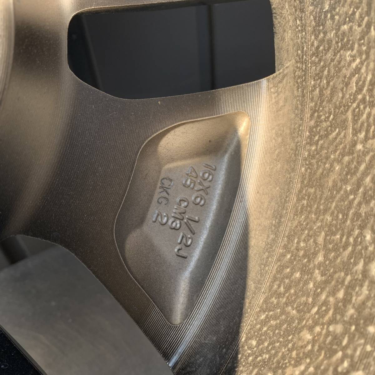 新車外し】新型ステップワゴン 純正タイヤホイールセット 205 新車外し】新型ステップワゴン 純正タイヤホイールセット 205