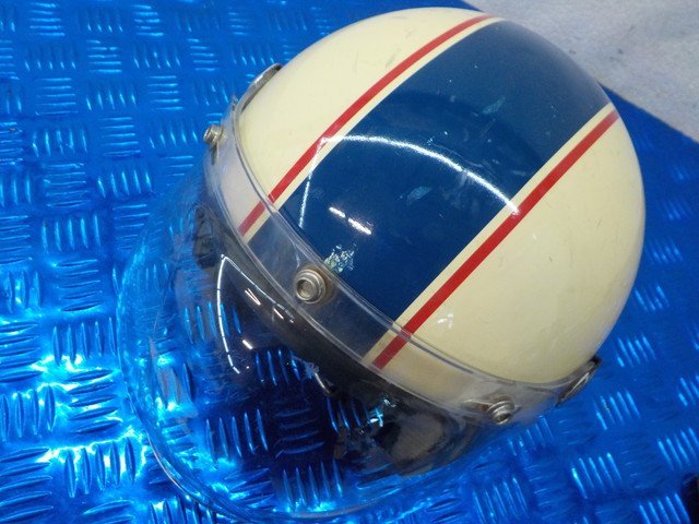 ヘルメット屋！D256●〇★（29）中古バイク　ヘルメット　BARTON　バートン　57～60ｃｍ未満　5-6/19（あ）_画像4