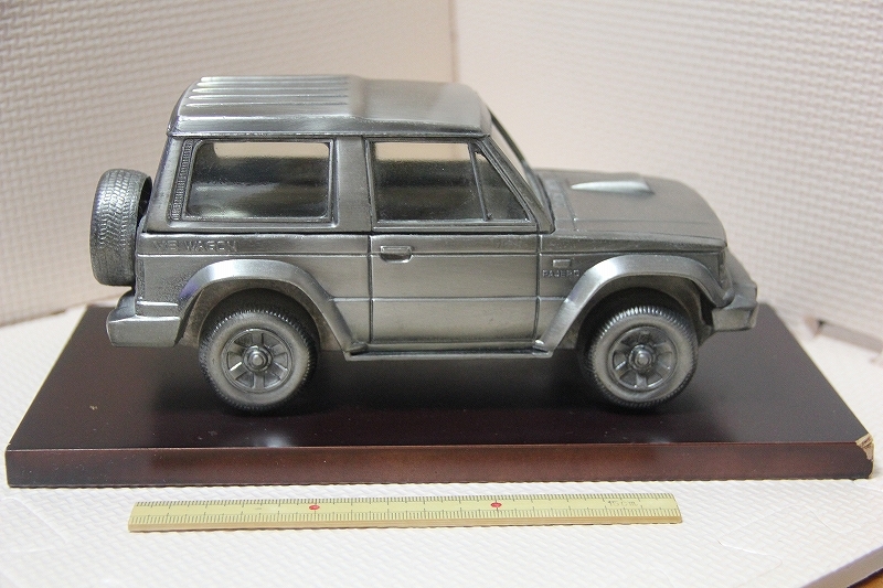  made of metal Mitsubishi Pajero ornament search PAJERO V6 WAGON first generation? ashtray case cigarette case Mitsubishi automobile minicar miniature goods SUV