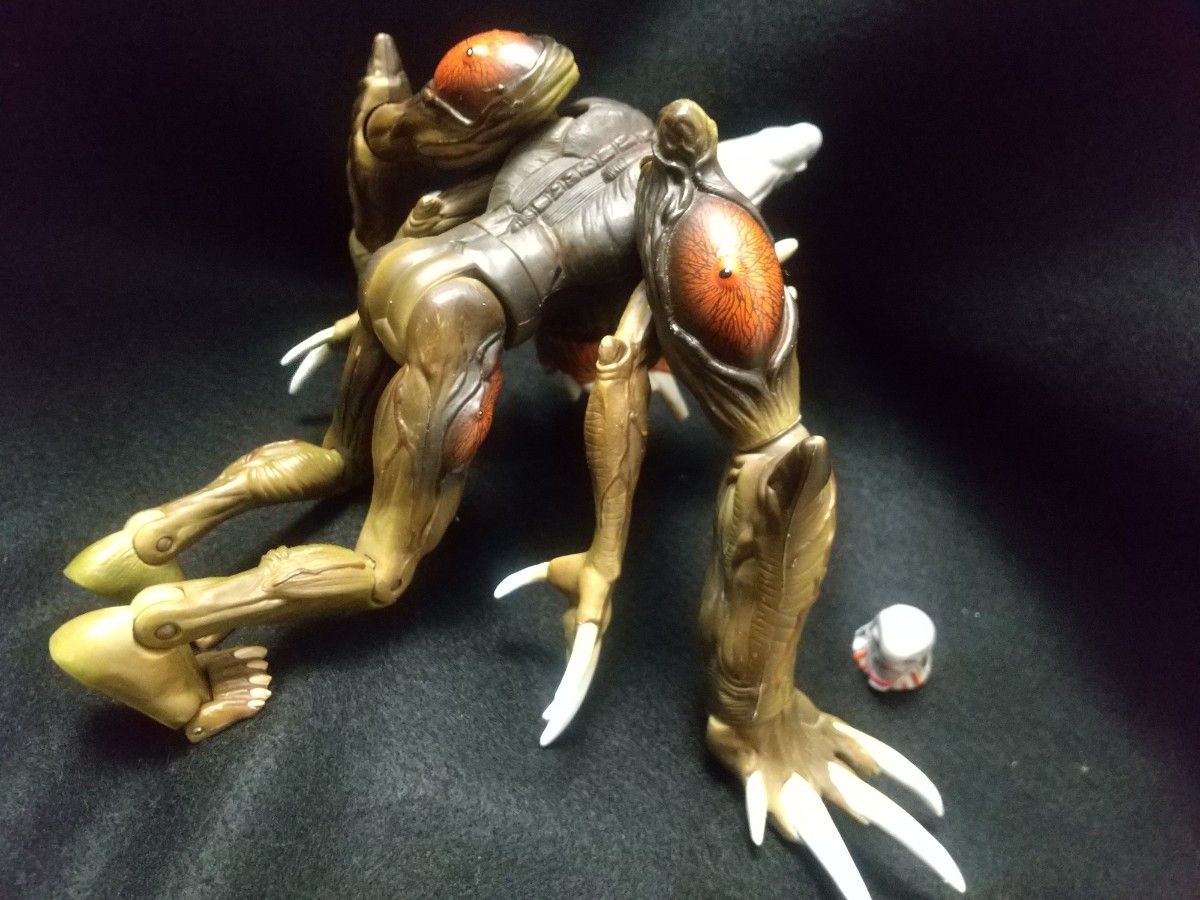 TOYBIZ バイオハザードRESIDENT EVIL フィギュア G第3 4形態 TOYBIZ バイオハザードRESIDENT EVIL フィギュア G第3 4形態