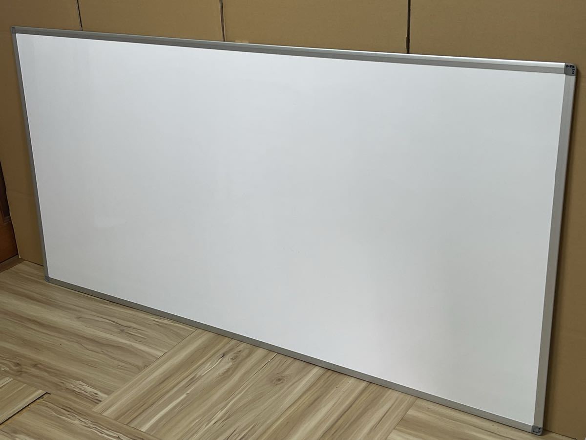庄梅-引取限定　1800x900mm 特大　ホワイトボード　壁掛け式　新品未使用