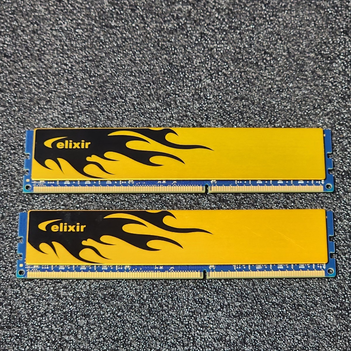 CFD ELIXIR DDR3-1600MHz 16GB (8GB×2枚キット) M2X8G64CB8HC9N CFD ELIXIR DDR3-1600MHz 16GB (8GB×2枚キット) M2X8G64CB8HC9N