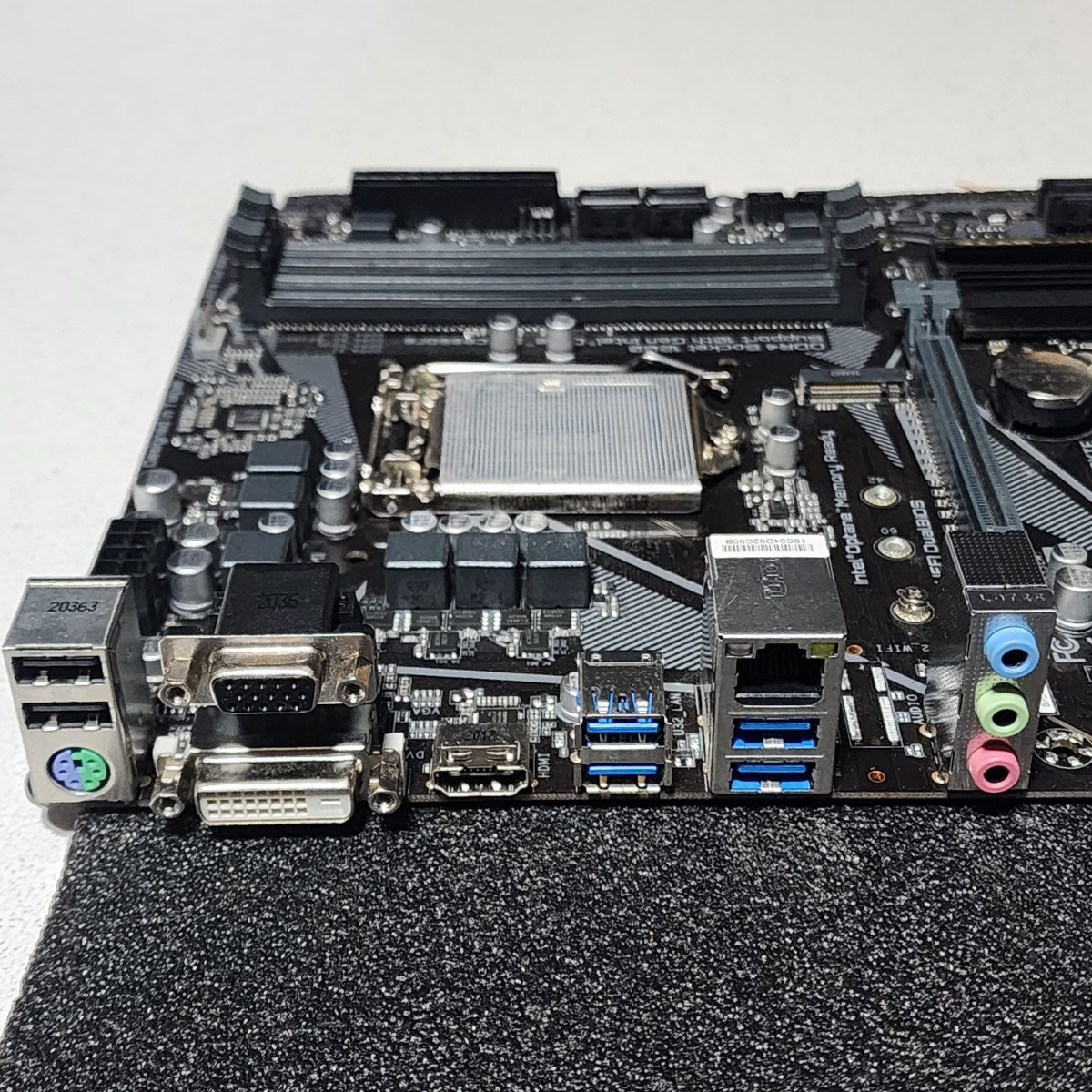 GIGABYTE B460M DS3H IOパネル付属 LGA1200 MicroATXマザーボード 第10