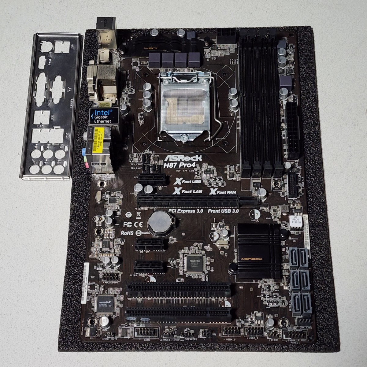 ASRock H87 Pro4 IOパネル付属 LGA1150 ATXマザーボード 第4世代CPU