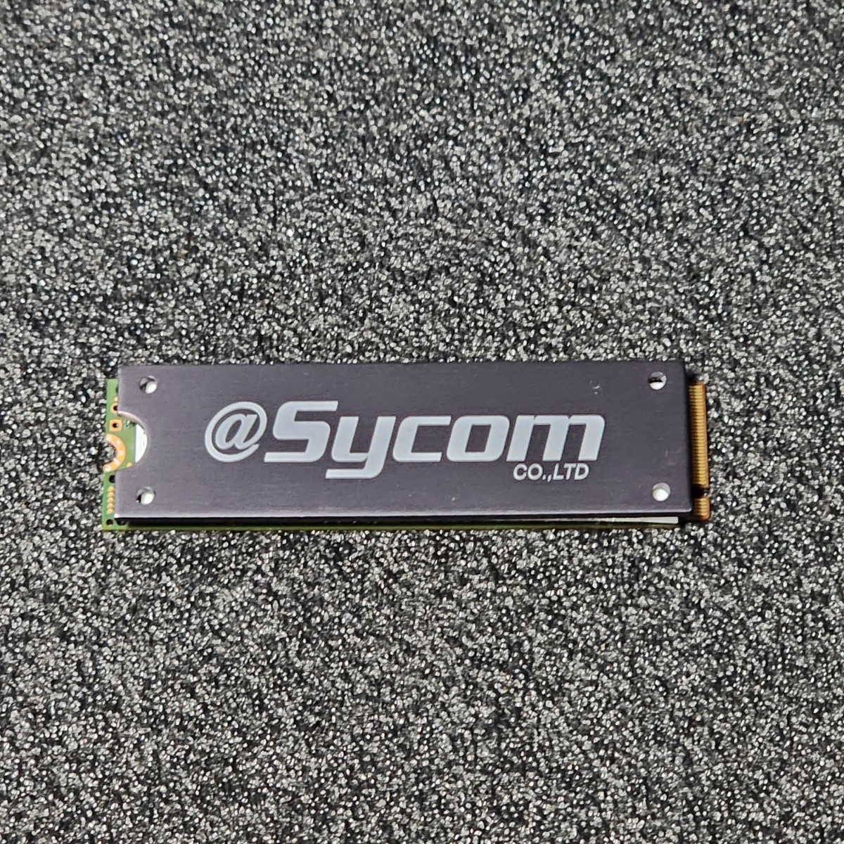 brændstof pude Shaded INTEL SSD 600p SERIES(SSDPEKKW512G7) 512GB NVMe SSD ヒートシンク付属 フォーマット済み PCパーツ  M 2 2280 動作確認済み 480GB 500GB｜PayPayフリマ