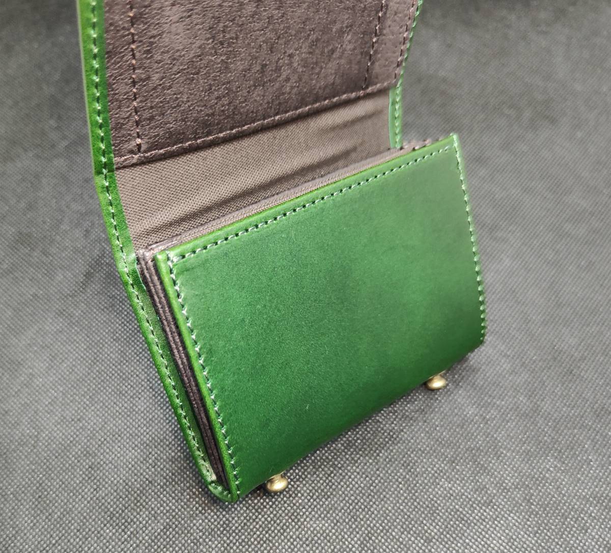 m+ millefoglie-ⅡP25 グリーン × チョコ 新品未使用 エムピウ m+ millefoglie-ⅡP25 グリーン × チョコ 新品未使用 エムピウ