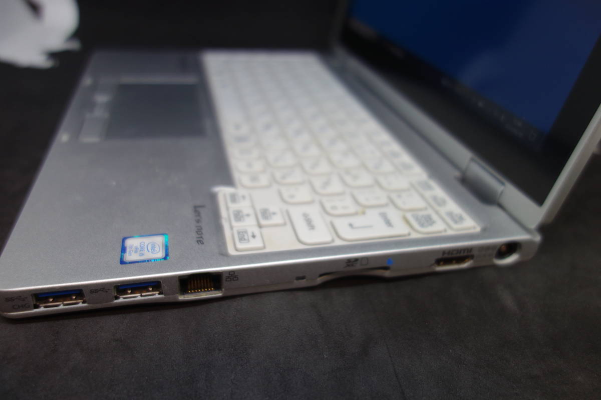 250)SSD1TBに増設CF-RZ6 第7世代Core i5-7Y57 /メモリー8GB!10.1型