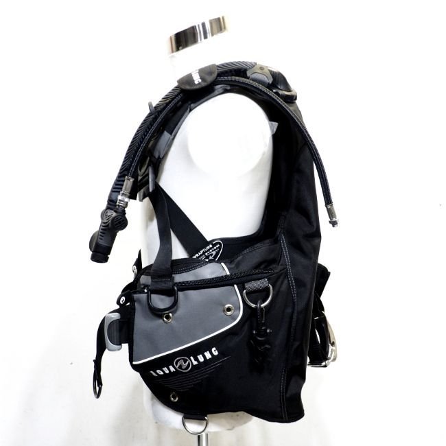 アクアラング アクシオム BCD 日本サイズM(US:SM)定価132,000円(美