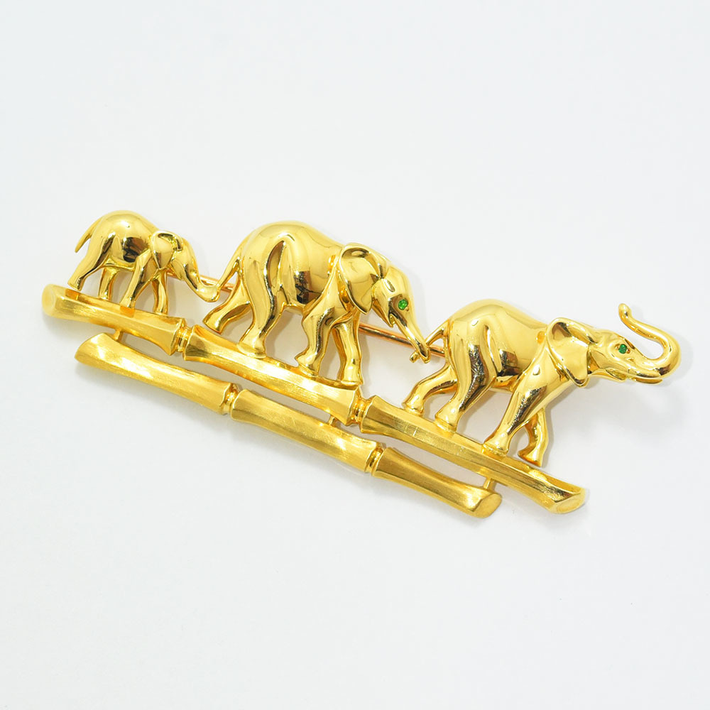  Cartier брошь сладости Cartier. слон Elephant изумруд K18 750 новый товар отделка б/у 