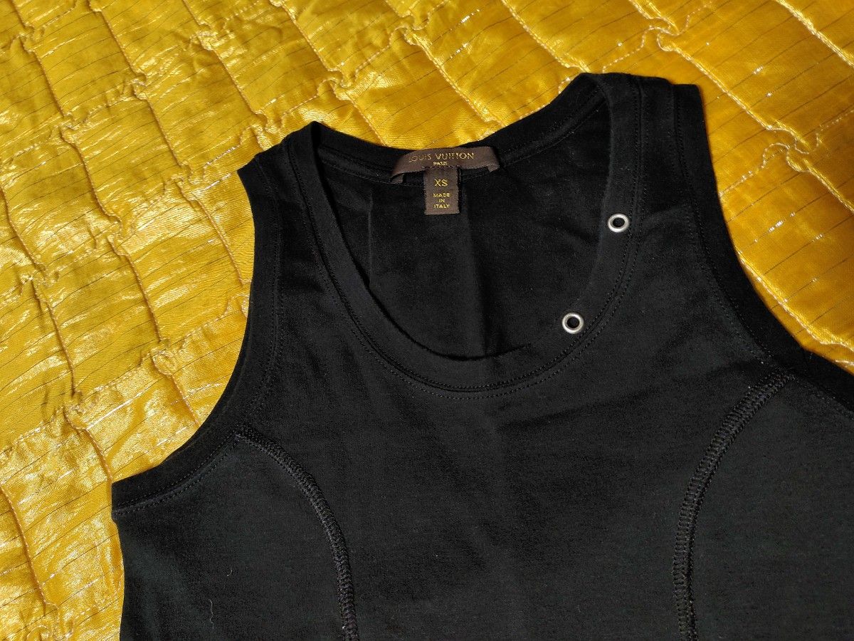 LOUIS VUITTON/ルイ・ヴィトン タンクトップ黒 美品 ストレッチ LOUIS VUITTON/ルイ・ヴィトン タンクトップ黒 美品 ストレッチ