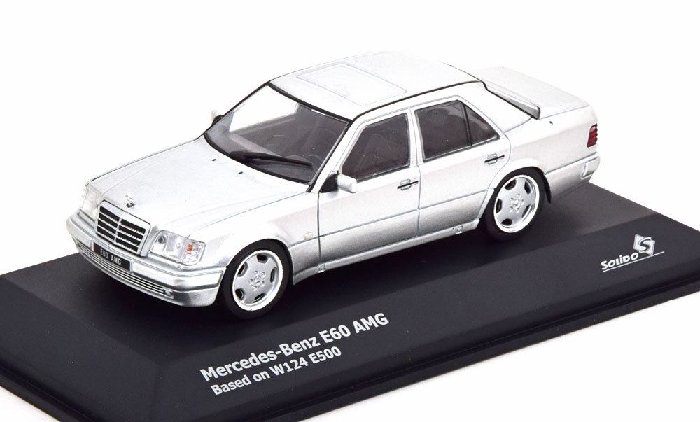 solido 1/43 Mercedes Benz (W124) E60 AMG Brillant Silver Metal