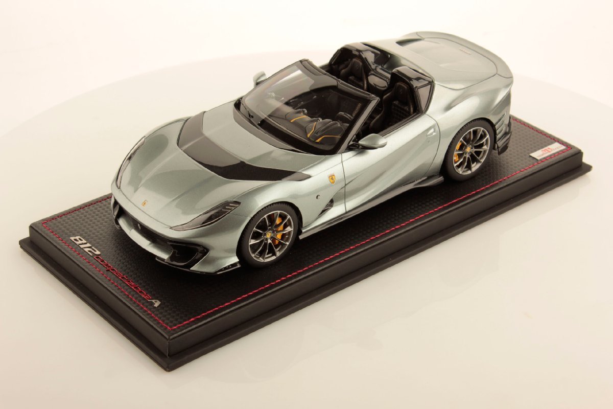 MR collection 1/18 Ferrari 812 CompetizioneA Grigio Coburn　フェラーリ　FE034C_画像1