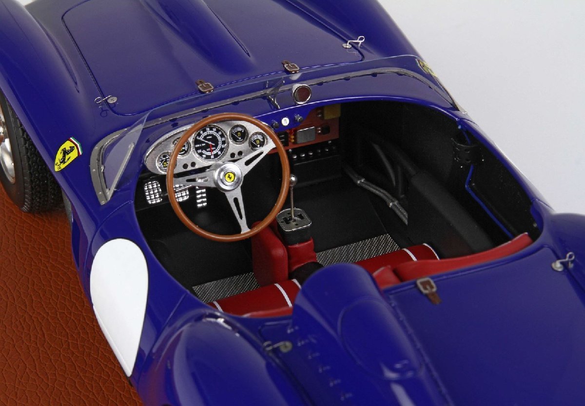 ＜予約品＞ BBR 1/18 Ferrari 250 Testarossa 1957 blue　フェラーリ　C1855D_画像6