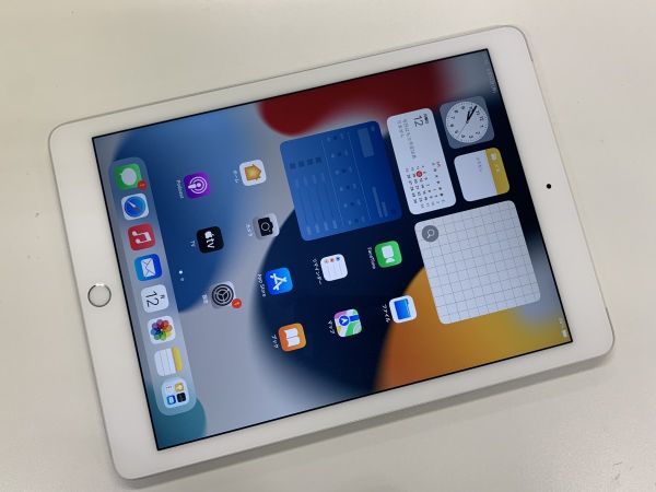 ★送料無料★docomo★A1567iPad Air 2 Wi-Fi + Cellular 32GB★シルバー★4725007189★SYS★06/13