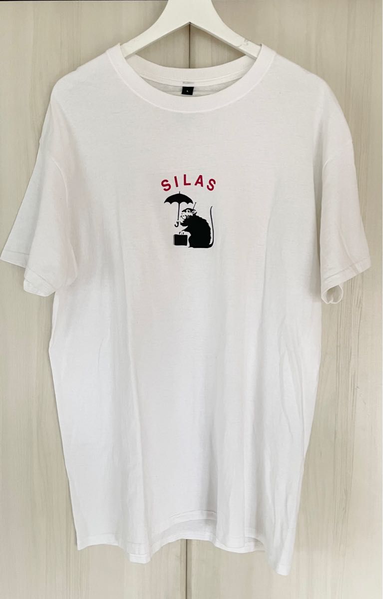 WネームコラボBanksy Tシャツ】サイラス×ブランダライズド Tシャツ