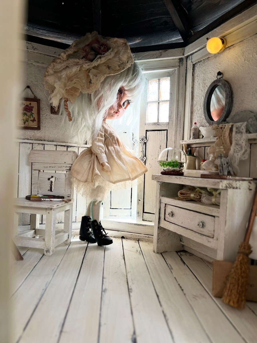 ゜。*kaiju*。゜ ＊パリのひみつのアトリエ＊ ガゼボ 八角形 doll house 家具 1/6 ドールハウス ブライス ミニチュア miniatureの画像1