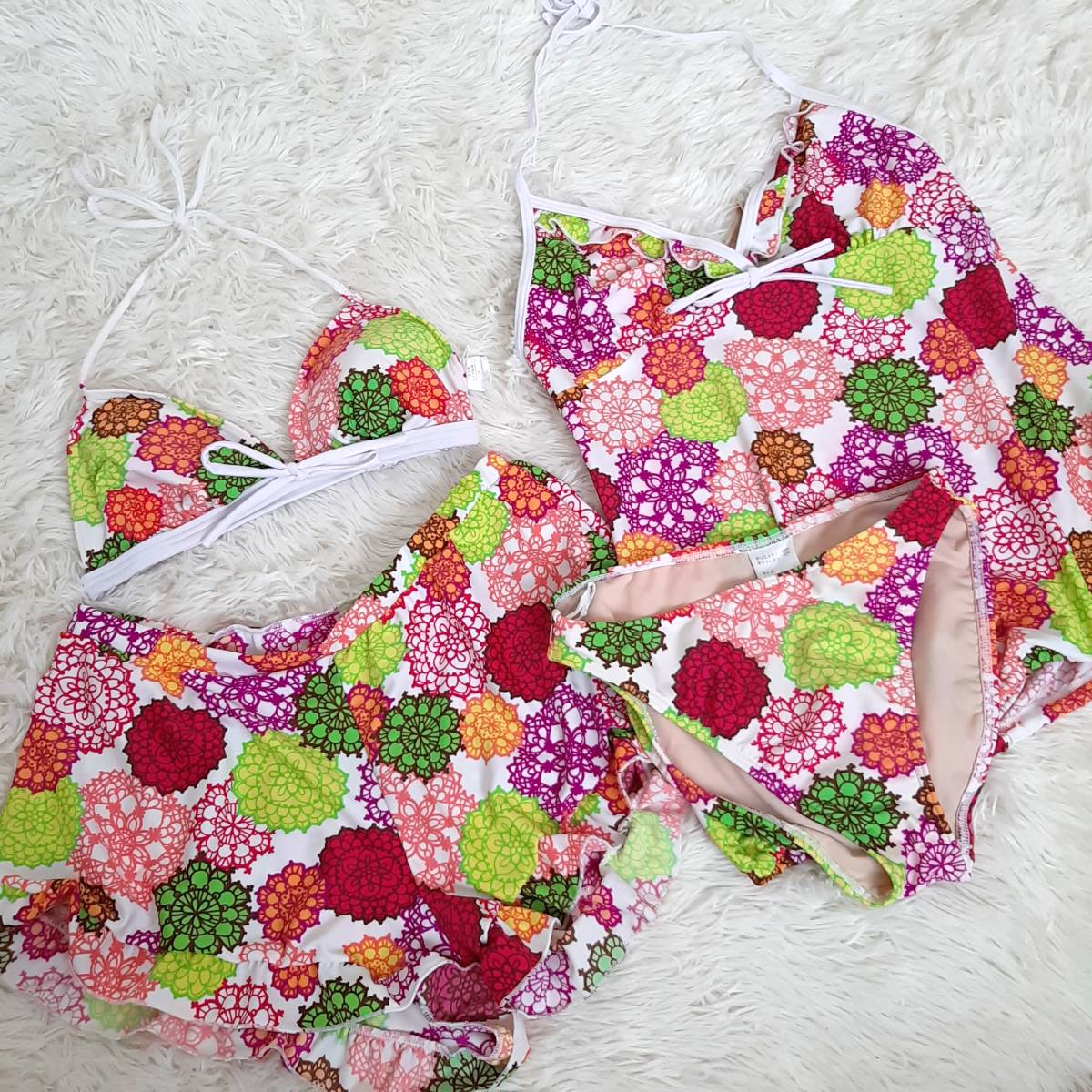  anonymity delivery *... floral print triangle bikini Rush Guard Cami short pants swimsuit 4 point set 11L X