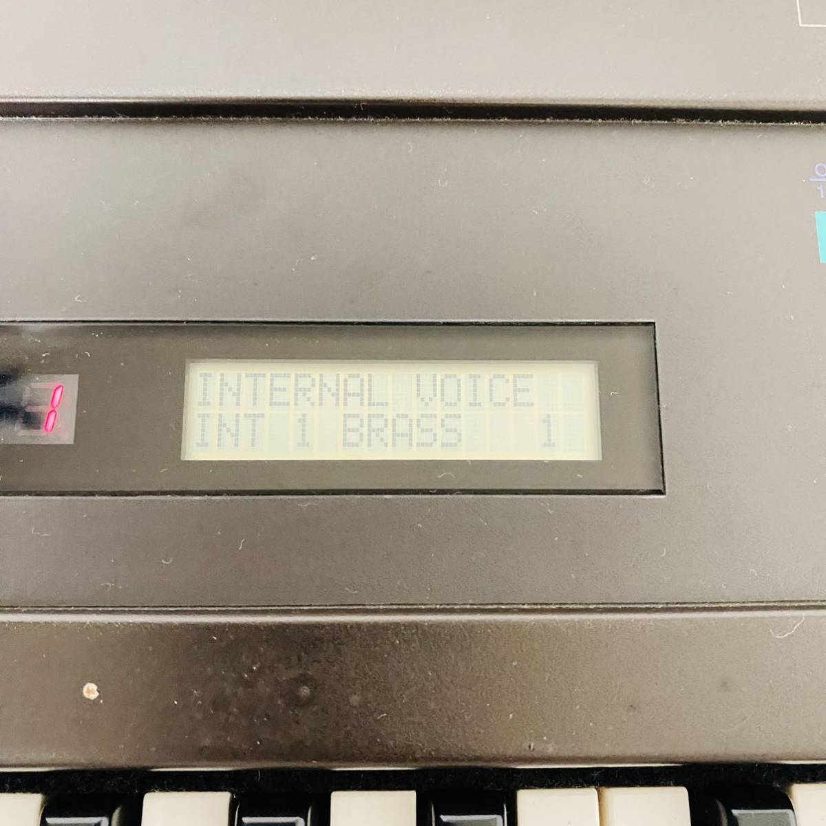 YAMAHA DX7 セミハードケース付き