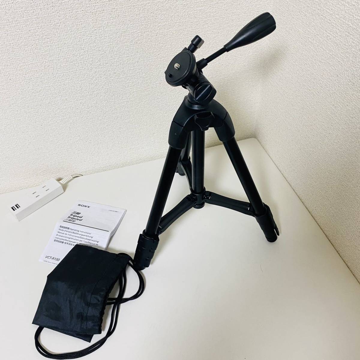 新品未使用　SONY　VCT-R100 tripod  三脚