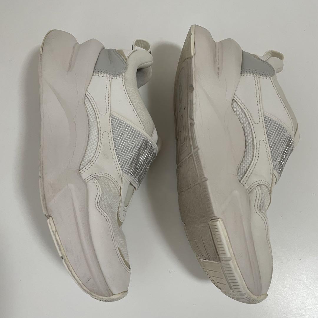UGG アグ ロゴ入 厚底 ローカット スニーカー 白 | anjale.lk