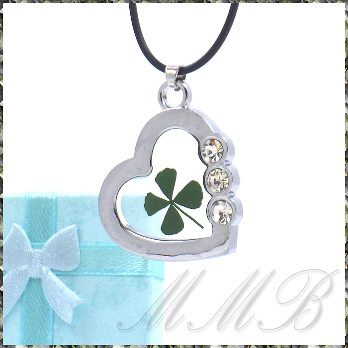 [PENDANT NECKLACE] Real Four Leaf Clover 四葉のクローバー スリーCZ オープンハート ペンダント ネックレス_画像1