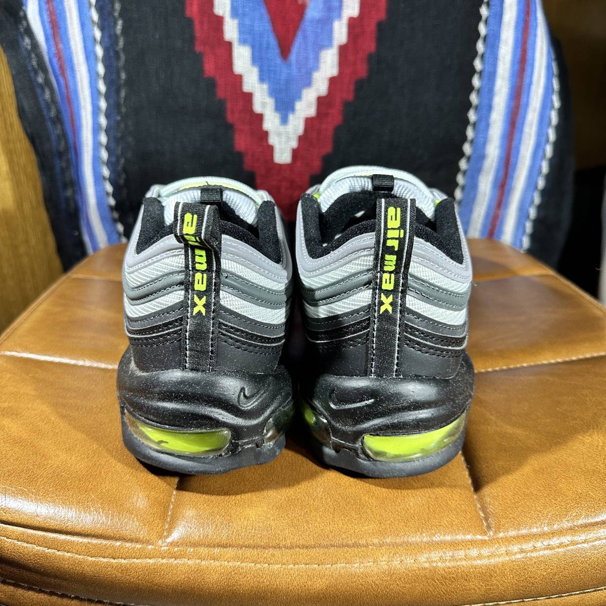 ★未使用 並行輸入品 nike air max 97 PURE PLATINUM VOLT BLACK WHITE 27.5cm US9.5 UK8.5 ナイキ エアマックス DX4235-001 KITH atmos★_画像3