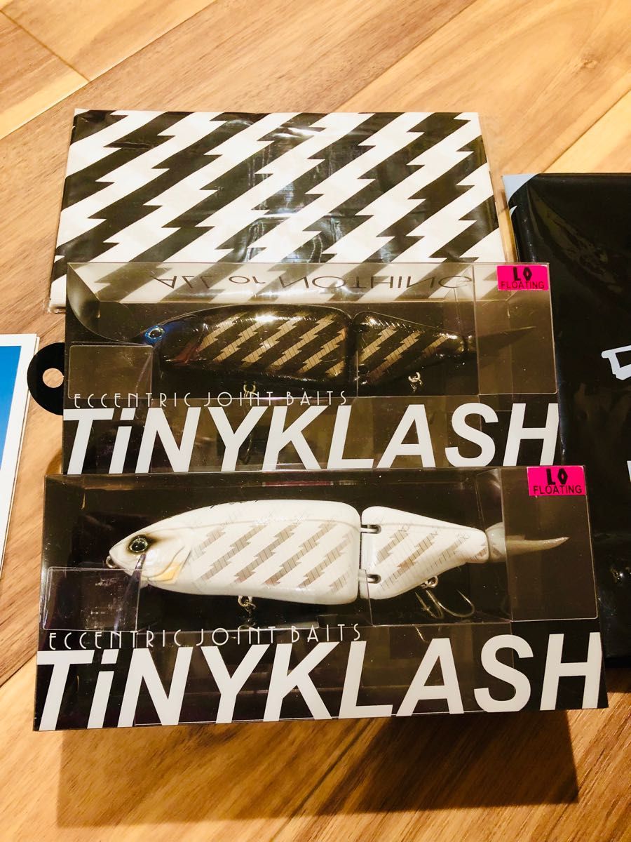 DRT TINY KLASH VOLT WHITE VOLT BLACK タイニークラッシュセット