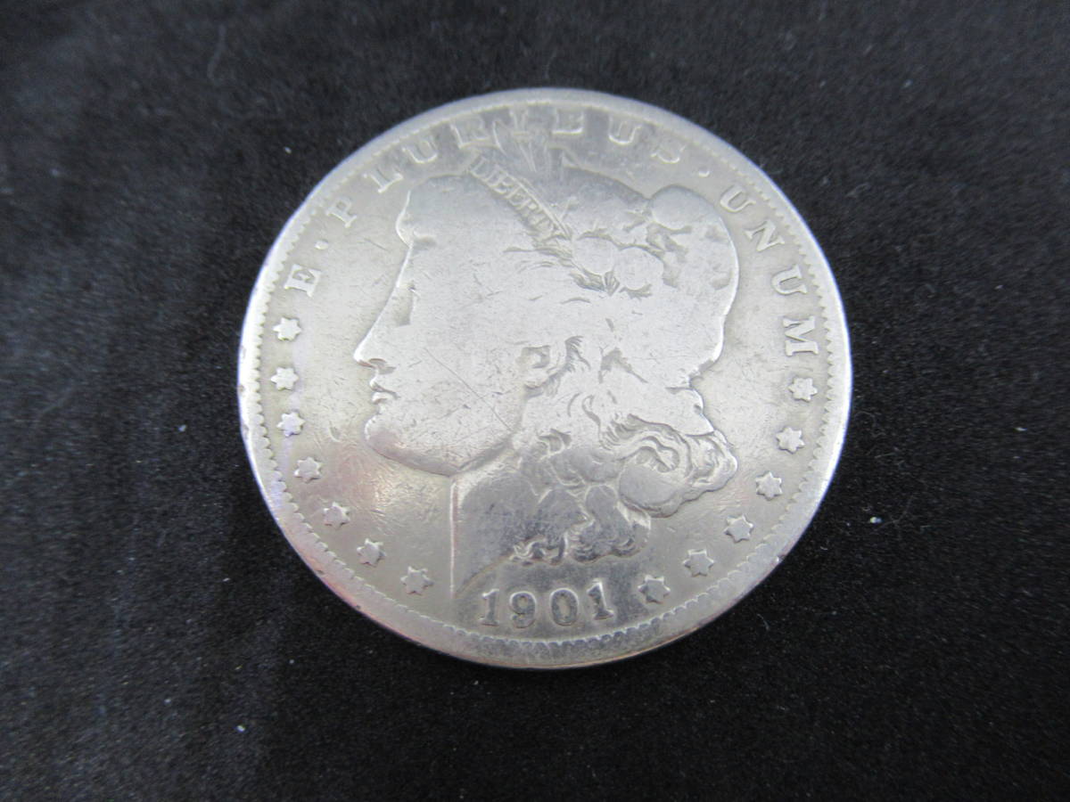 北米　アメリカ　リバティー　1901年　1ドル　硬貨（摩耗しています）