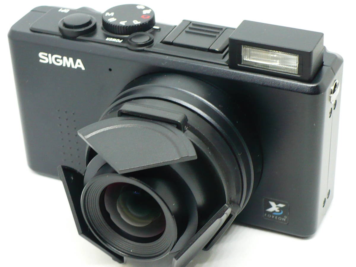 ★送料：レターパック520円★別売ストロボ＋メディア他オマケ付！SIGMA-DP1(USED：動作確認済)_ズーム最大とストロボポップアップ時